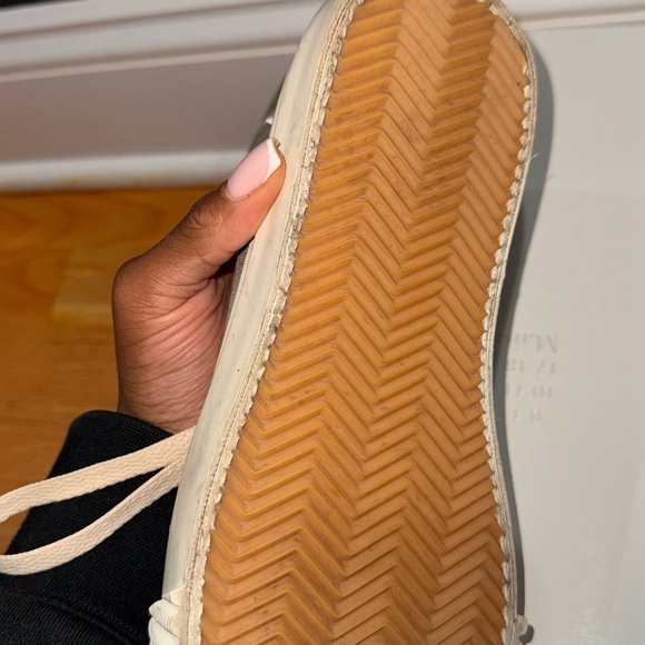 Maison Margiela Gray Tabi Canvas Sneakers - Picture 4 of 6